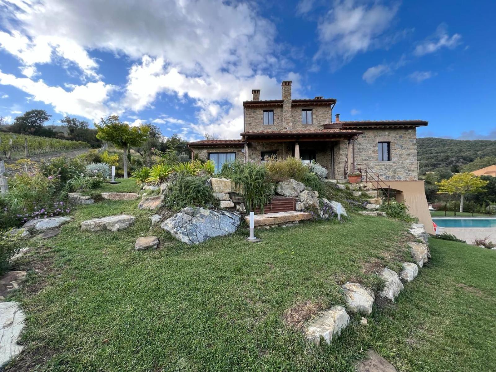 Villa Privata Con Piscina A Riparbella Castellina Marittima Exterior foto